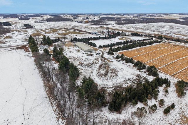 W5608 French Road, Johnson Creek, WI 53038