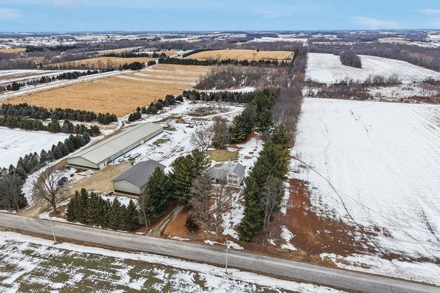 W5608 French Road, Johnson Creek, WI 53038