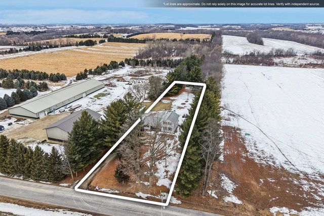 W5608 French Road, Johnson Creek, WI 53038