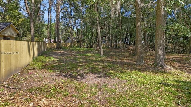 11 Garfields Way, Bluffton, SC 29910