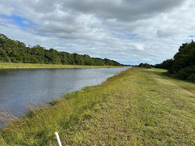 1975 SW Import Drive, Port St Lucie, FL 34953