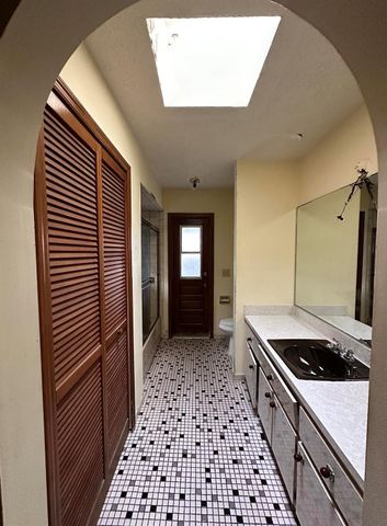 1975 SW Import Drive, Port St Lucie, FL 34953