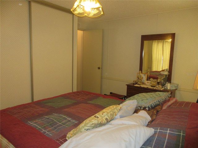 1984 SE 171ST COURT, Silver Springs, FL 34488