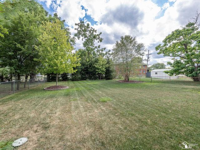 7773 Church Road, Grosse Ile Twp, MI 48138