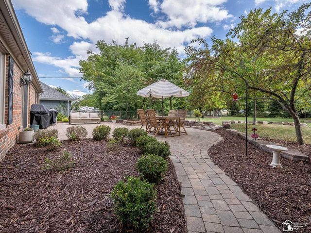 7773 Church Road, Grosse Ile Twp, MI 48138