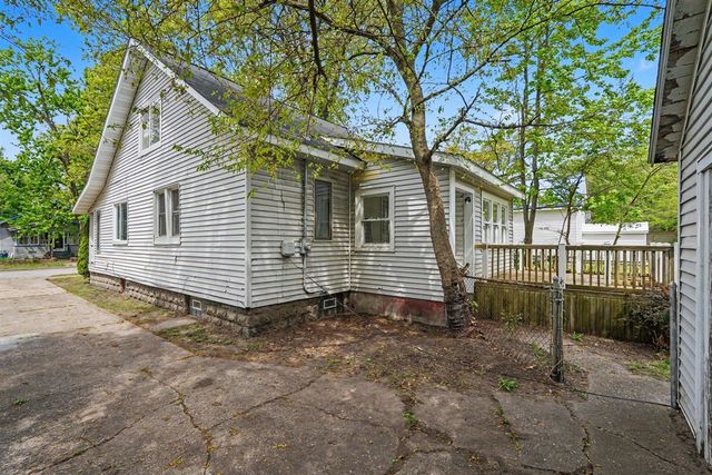 1774 Dyson Street, Muskegon, MI 49442