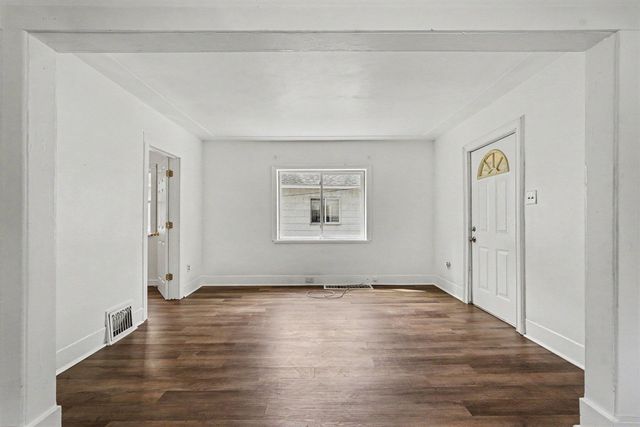 1774 Dyson Street, Muskegon, MI 49442