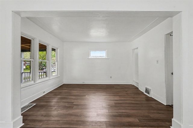 1774 Dyson Street, Muskegon, MI 49442