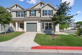 7211 Ray Charles DR 303, Austin, TX 78745