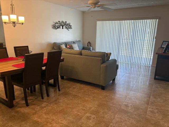 711 LORI Drive 202, Palm Springs, FL 33461
