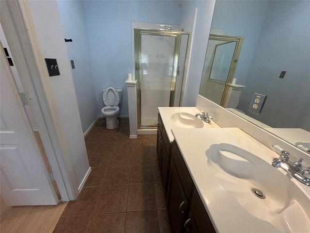 2114 Montclair Lane, Lewisville, TX 75067