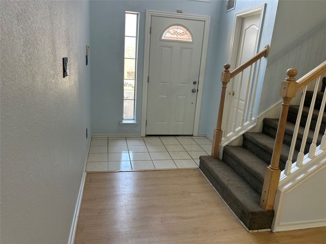 2114 Montclair Lane, Lewisville, TX 75067