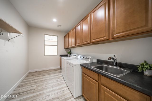 20562 E RAVEN Drive, Queen Creek, AZ 85142