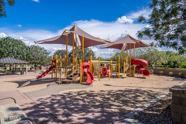 20562 E RAVEN Drive, Queen Creek, AZ 85142