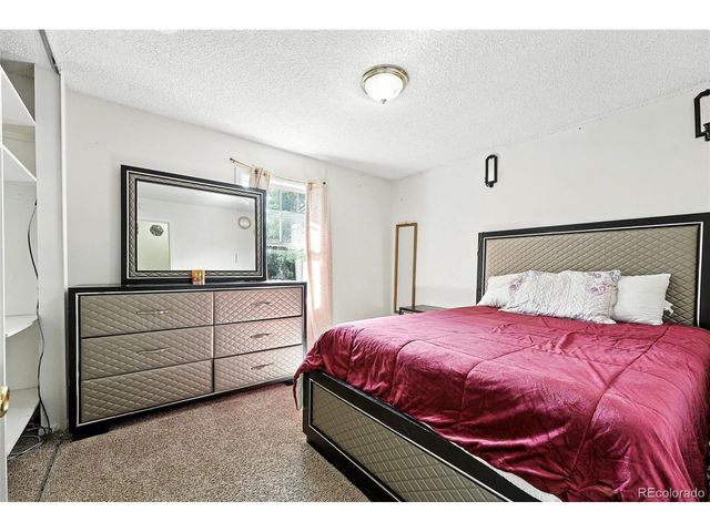 1341 S Blackhawk Way, Aurora, CO 80012