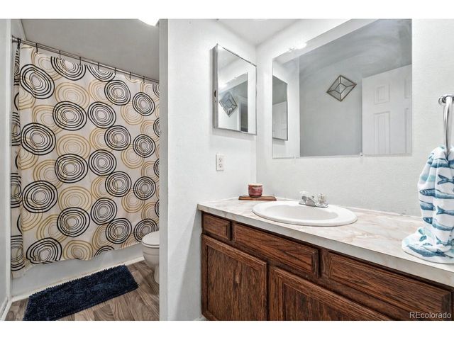 1341 S Blackhawk Way, Aurora, CO 80012