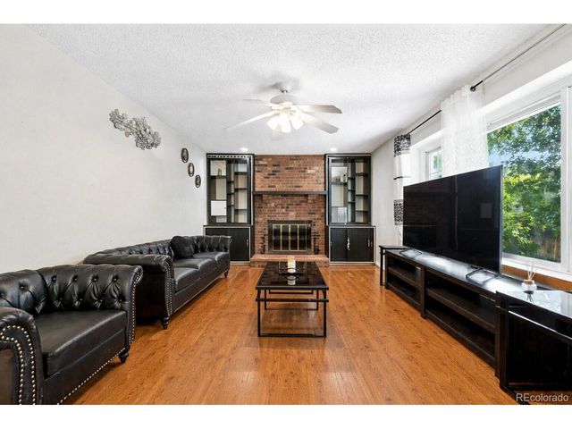 1341 S Blackhawk Way, Aurora, CO 80012