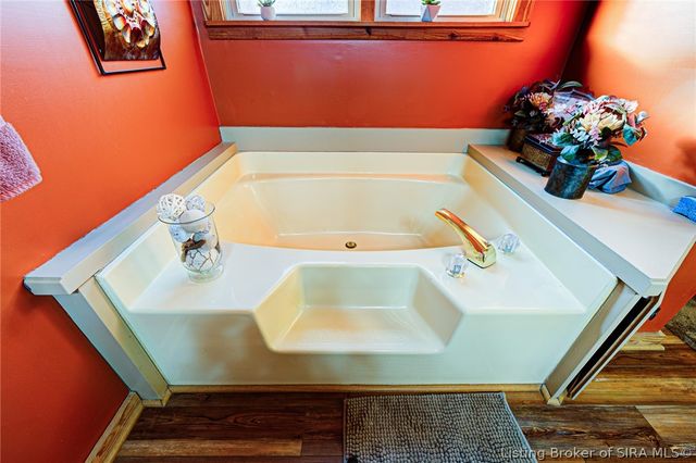 6602 Iron Court, Georgetown, IN 47122