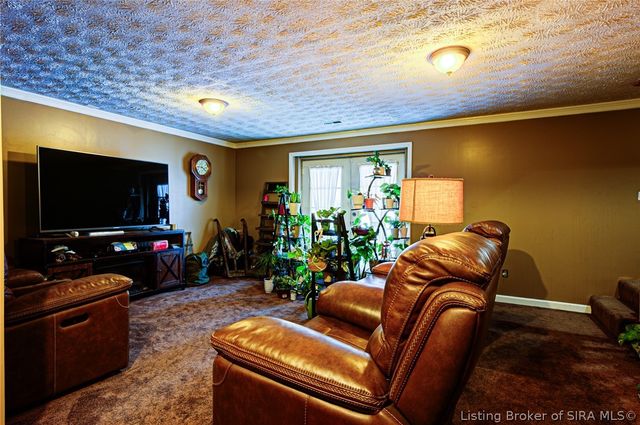 6602 Iron Court, Georgetown, IN 47122