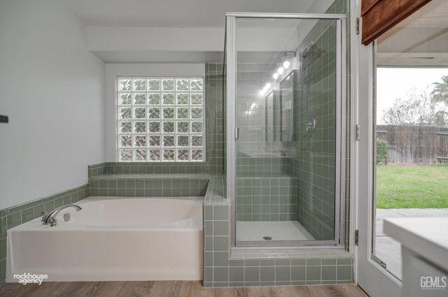 6338 Bama Rose Court, Bakersfield, CA 93308