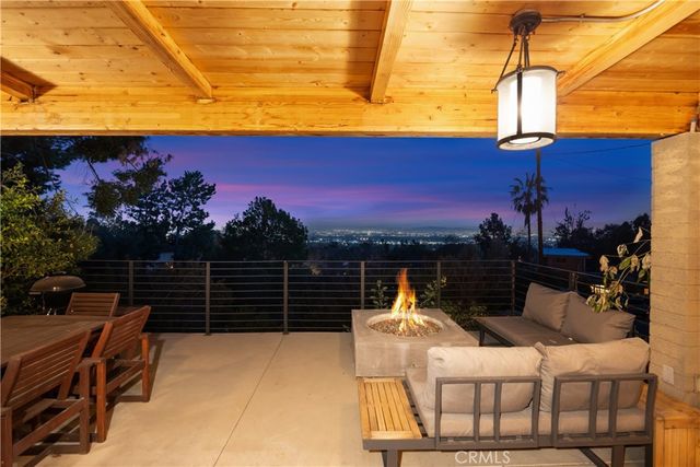 660 Chaparral Road, Sierra Madre, CA 91024