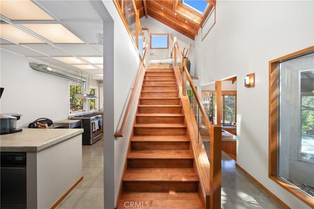 660 Chaparral Road, Sierra Madre, CA 91024