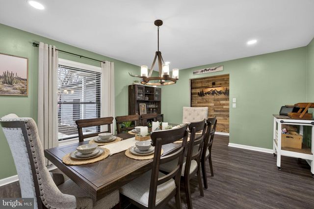 145 WEST ST, Stephens City, VA 22655