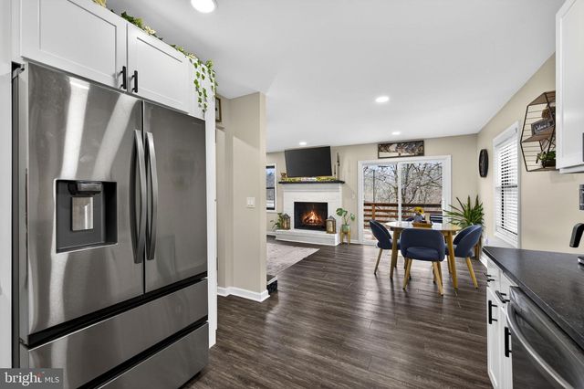 145 WEST ST, Stephens City, VA 22655