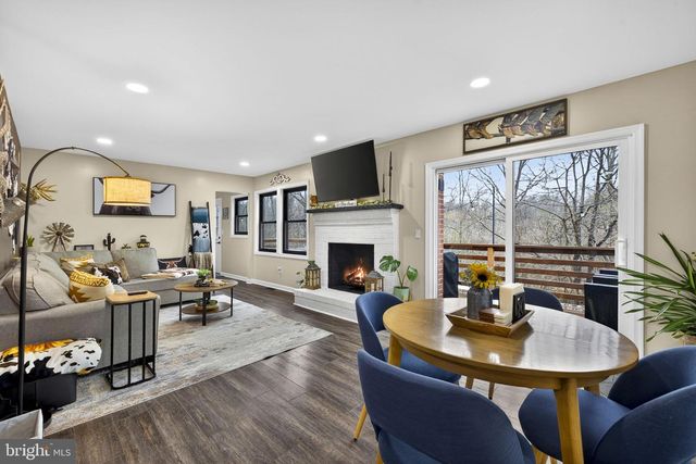 145 WEST ST, Stephens City, VA 22655