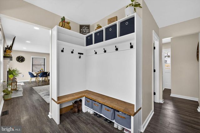 145 WEST ST, Stephens City, VA 22655