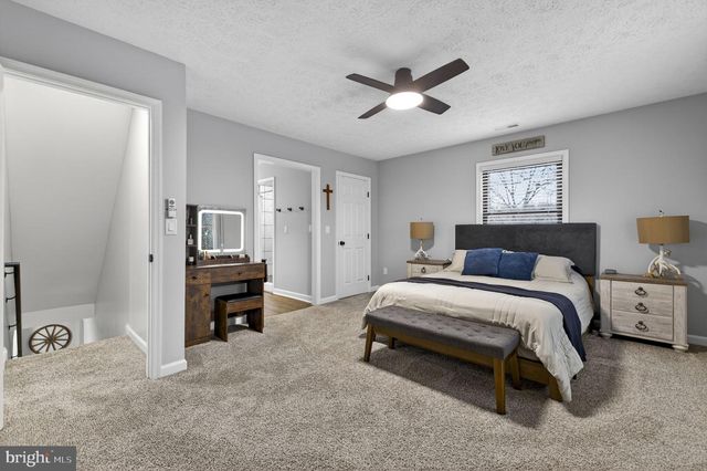 145 WEST ST, Stephens City, VA 22655