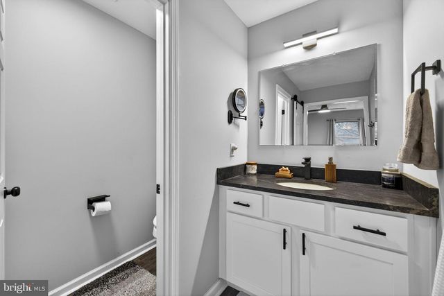 145 WEST ST, Stephens City, VA 22655