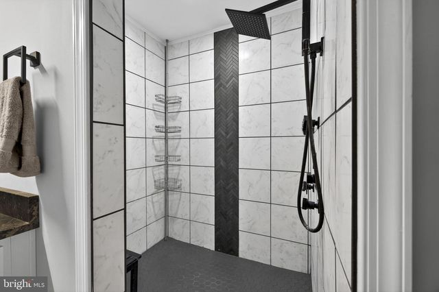 145 WEST ST, Stephens City, VA 22655