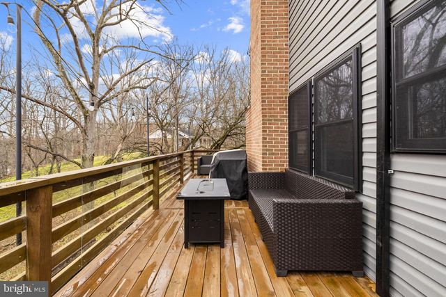 145 WEST ST, Stephens City, VA 22655