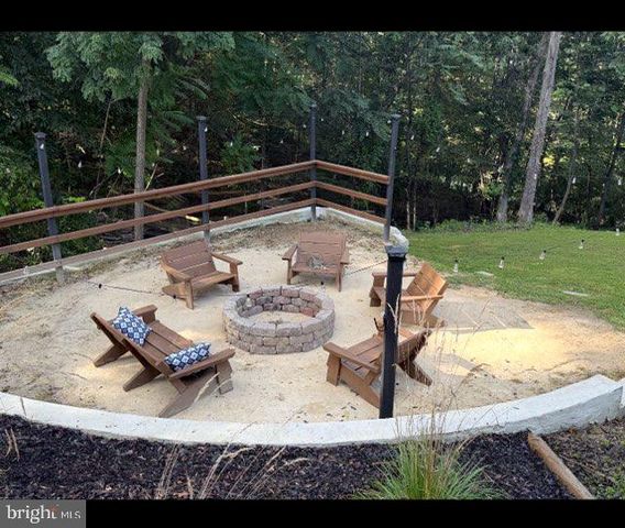 145 WEST ST, Stephens City, VA 22655