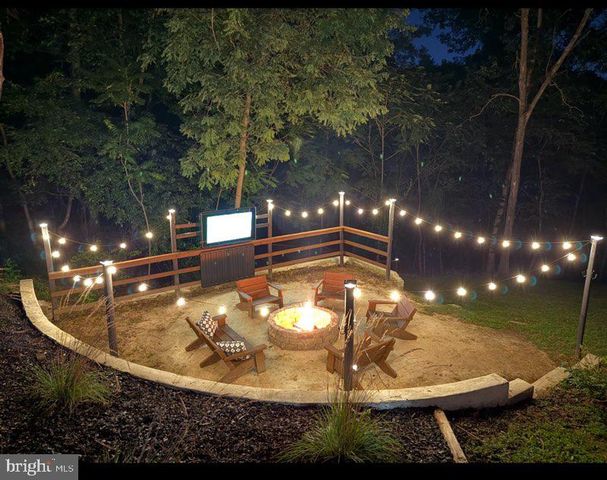 145 WEST ST, Stephens City, VA 22655