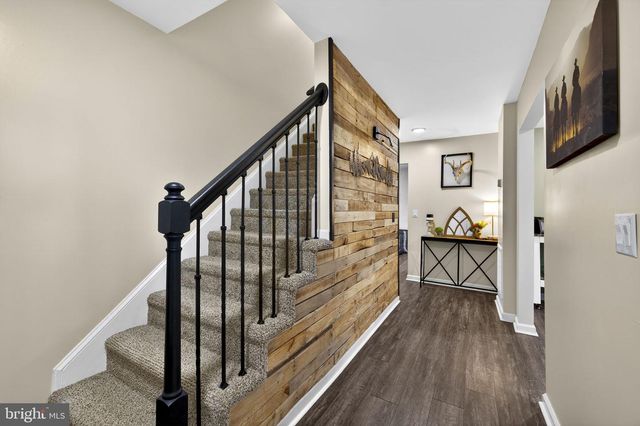 145 WEST ST, Stephens City, VA 22655