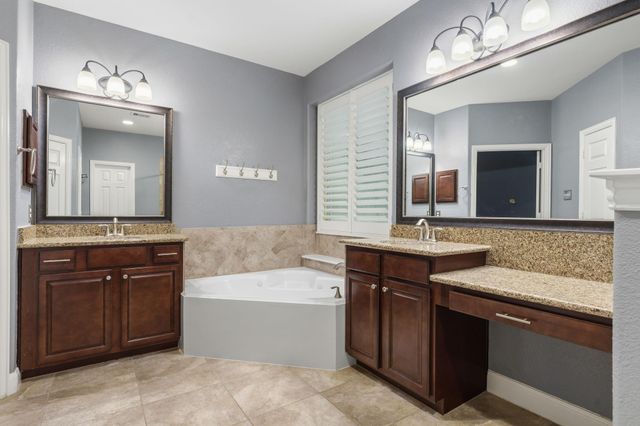 2605 Westleton Lane, Conroe, TX 77304