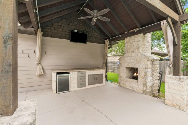 2605 Westleton Lane, Conroe, TX 77304