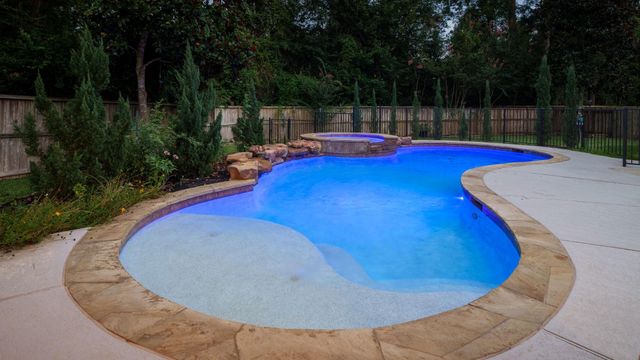 2605 Westleton Lane, Conroe, TX 77304