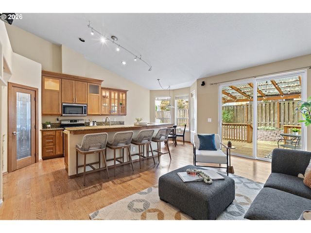 23865 Sw GOLDEN POND Ter, Sherwood, OR 97140