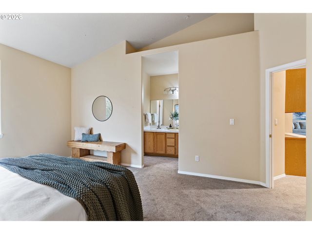 23865 Sw GOLDEN POND Ter, Sherwood, OR 97140