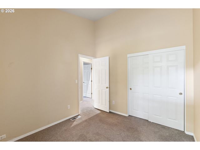 23865 Sw GOLDEN POND Ter, Sherwood, OR 97140