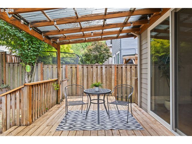23865 Sw GOLDEN POND Ter, Sherwood, OR 97140