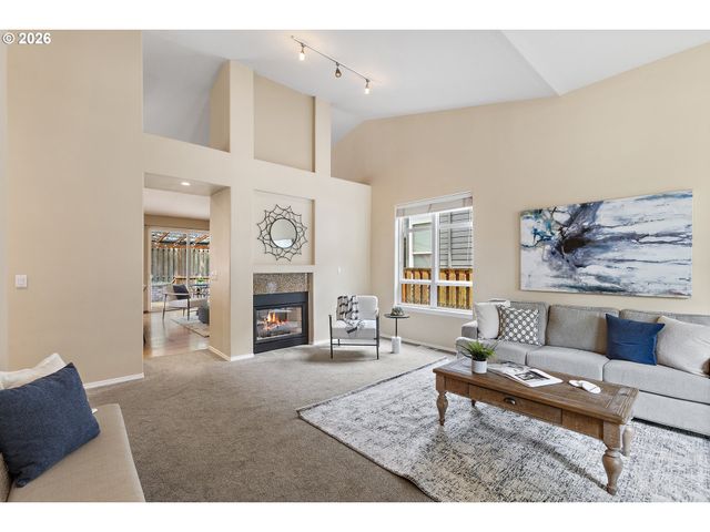 23865 Sw GOLDEN POND Ter, Sherwood, OR 97140