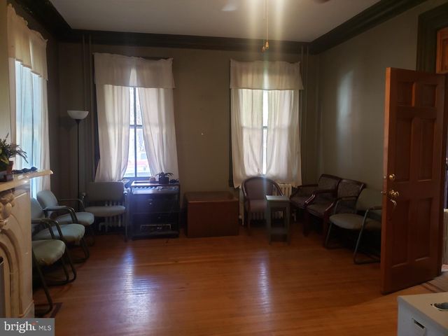 52 MARKET ST, Salem, NJ 08079