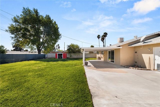 6661 Yucca Avenue, Rialto, CA 92376