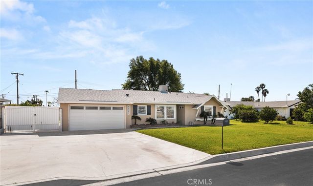 6661 Yucca Avenue, Rialto, CA 92376