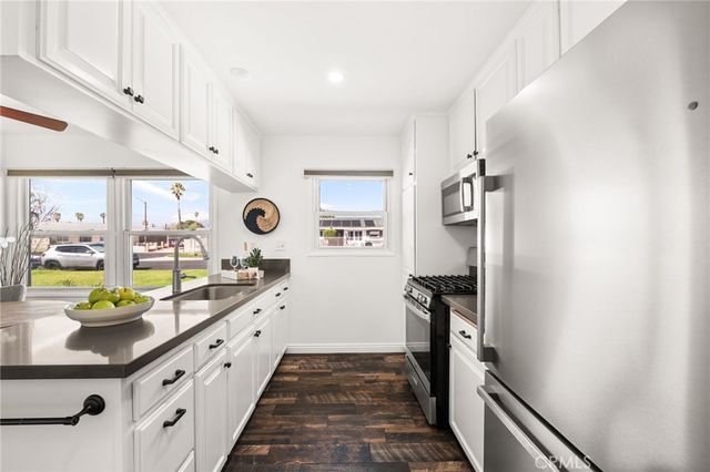 6661 Yucca Avenue, Rialto, CA 92376