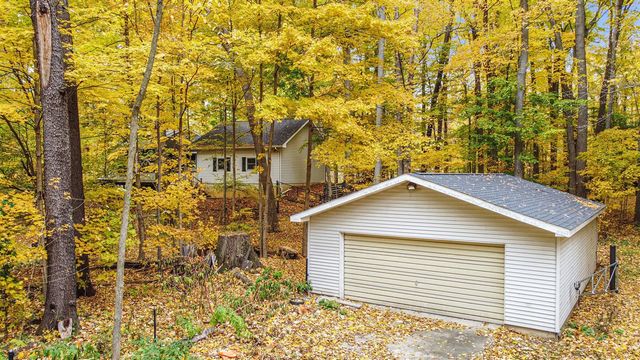 2192 Butler Road, Dowling, MI 49050